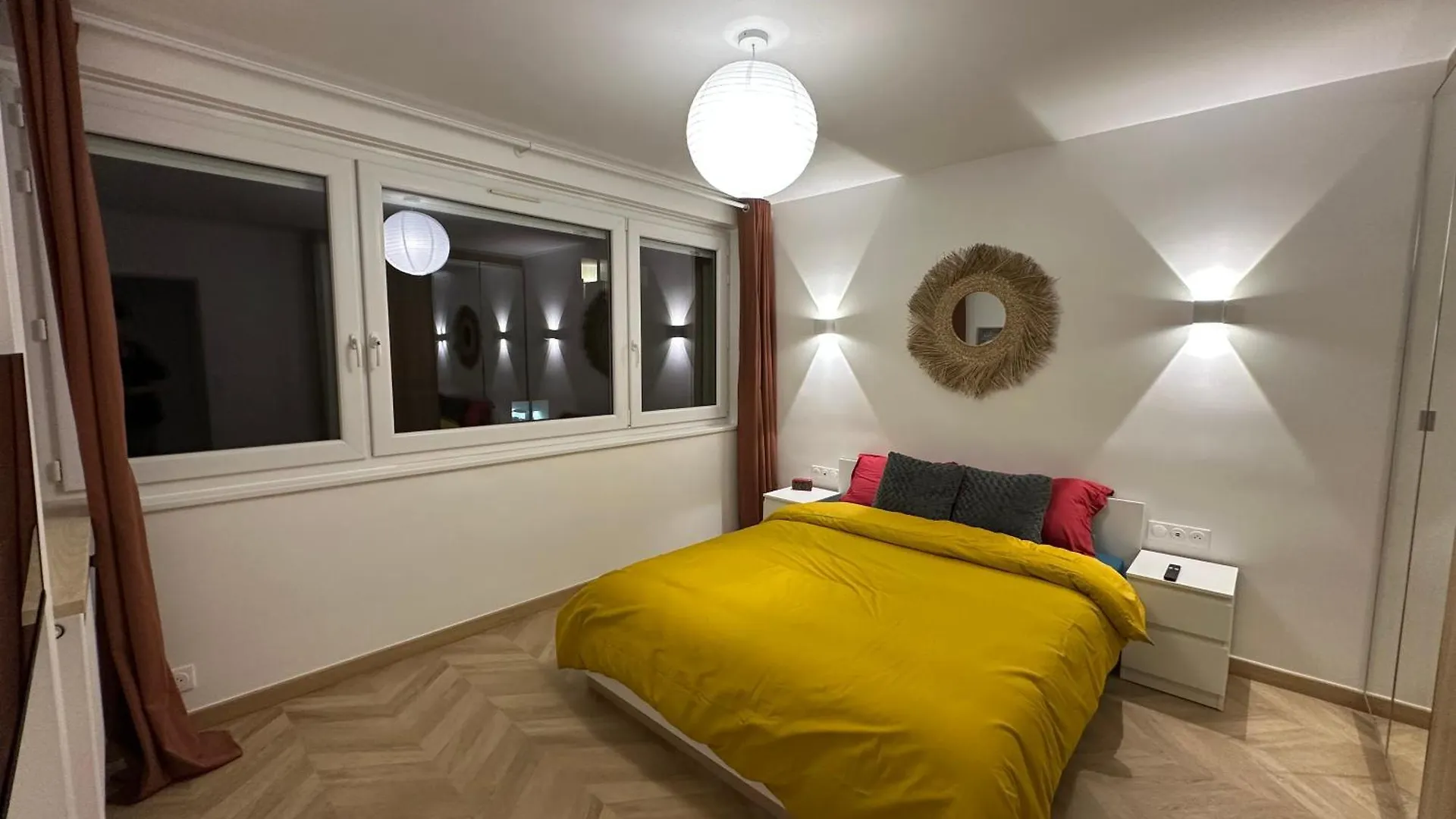 Paris-Montrouge Magnifique Appartement 3 Pieces De 78M2 Avec Parking - Tres Cosy Pour 1 - 10 Personnes Refait A Neuf -Entire Apartment Luxurious And Warm -Montrouge Paris 14Eme - Proche Aeroport Orly Parc Expositions Porte De Versailles Free Wifi Gra 0*, Montrouge France