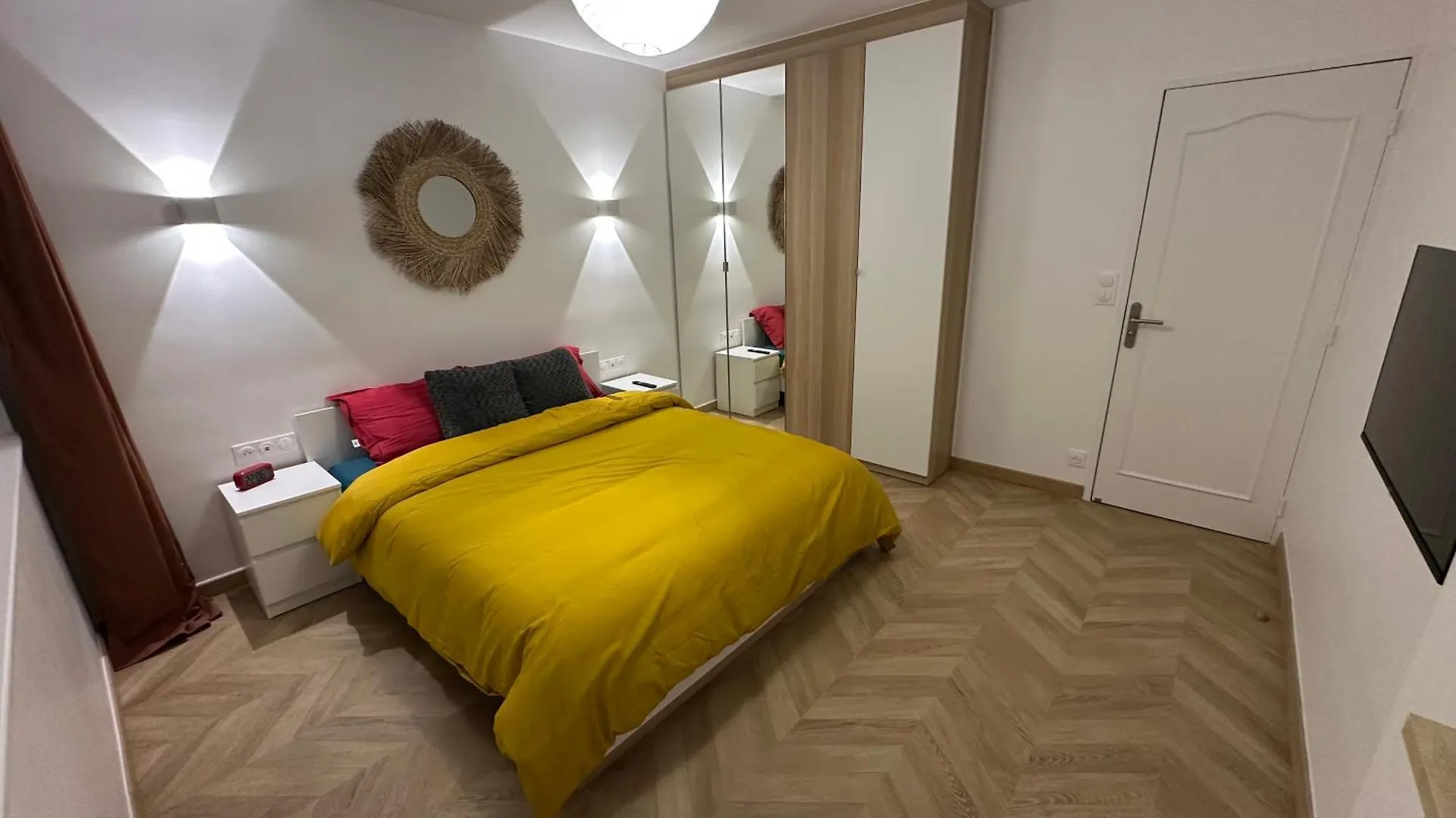 Paris-Montrouge Magnifique Appartement 3 Pieces De 78M2 Avec Parking - Tres Cosy Pour 1 - 10 Personnes Refait A Neuf -Entire Apartment Luxurious And Warm -Montrouge Paris 14Eme - Proche Aeroport Orly Parc Expositions Porte De Versailles Free Wifi Gra 0*, Montrouge